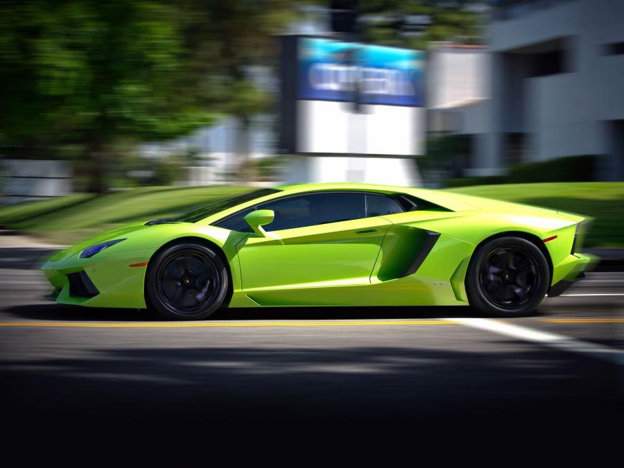  Lamborghini Aventador LP700-4 2011 года  (US) (фото 13 из 13)